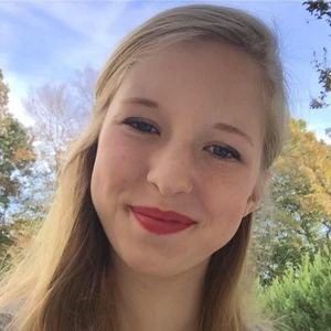 Meet your Posher, Bella