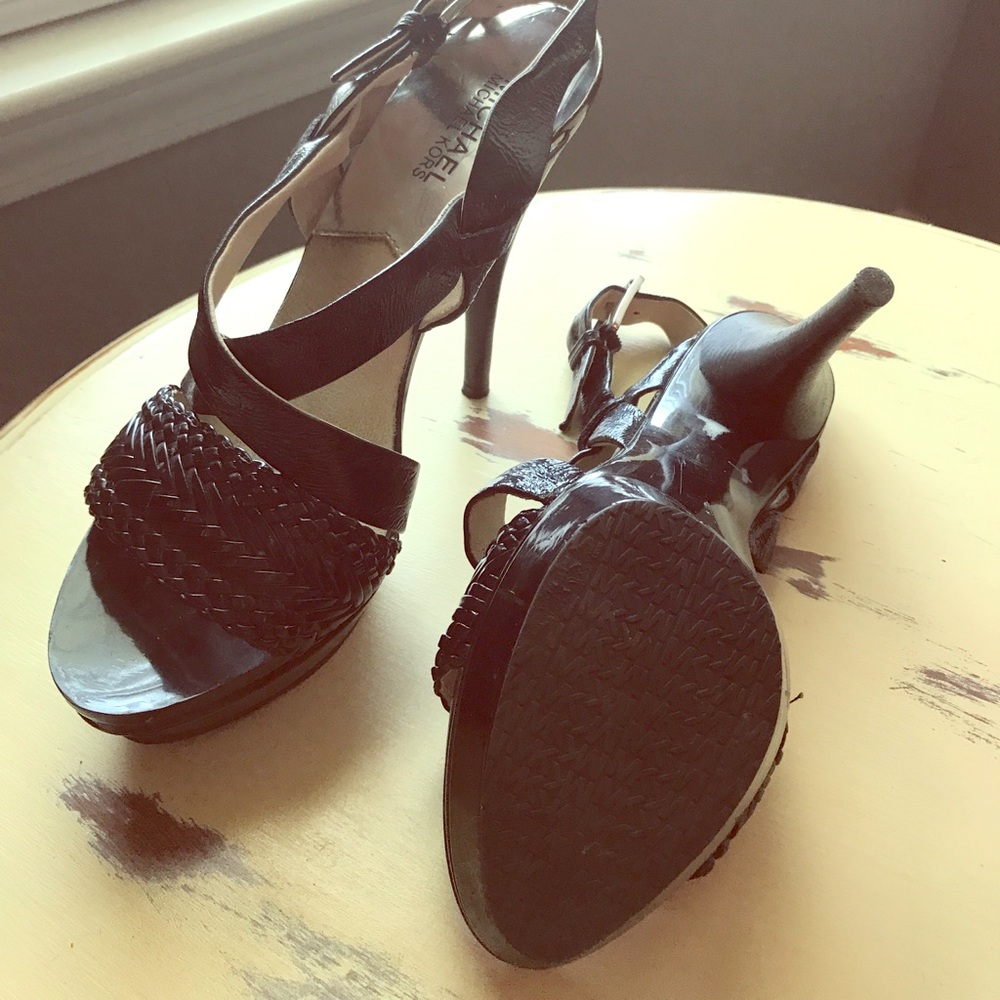 Beautiful heels size 8.5 worn twice