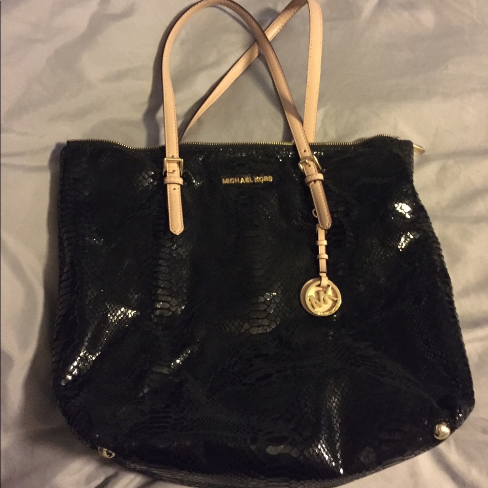 Michael Kors purse