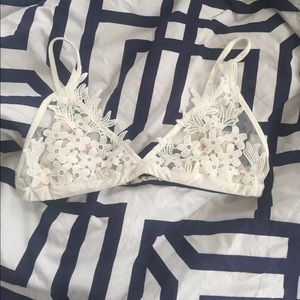 White lace bralette NWOT