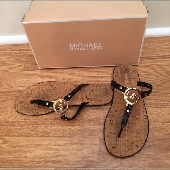 Micheal Kors Black Jelly Sandal - Picture 3 of 6