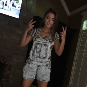 Meet your Posher, Lily