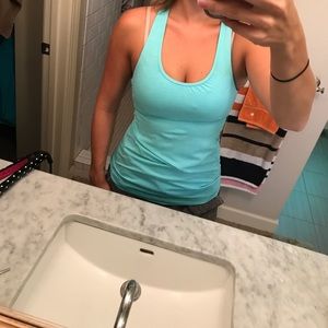 Lululemon tank top