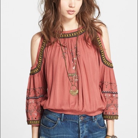 Free People Tops - 💋HP💋 Free People Embellished Cold Shoulder Top