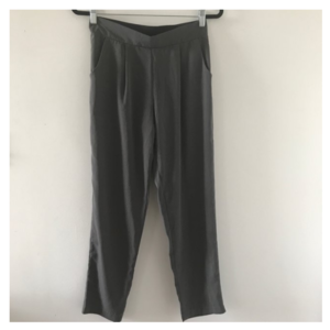 high waisted grey cropped trousers