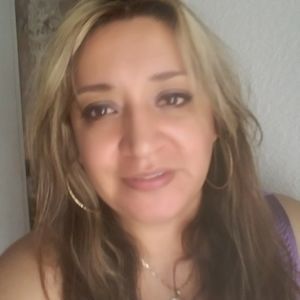 Meet your Posher, Edith