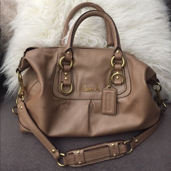 Small Coach Bag - Picture 1 of 4