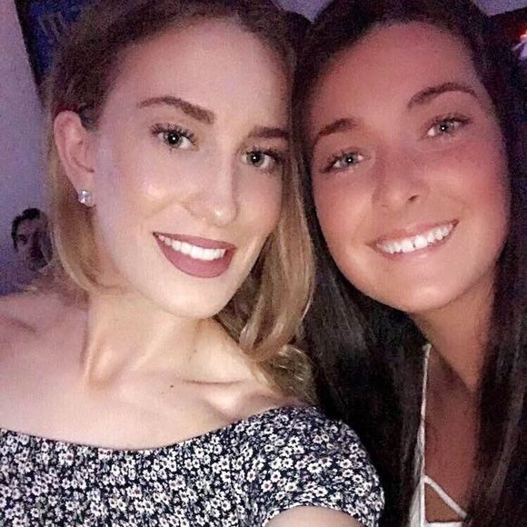 Meet your Posher, Taylor - Picture 1 of 1