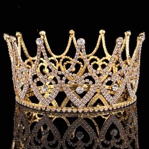 Meet your Posher, Queen