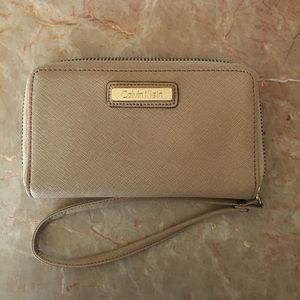 Calvin Klein wallet/wristlet