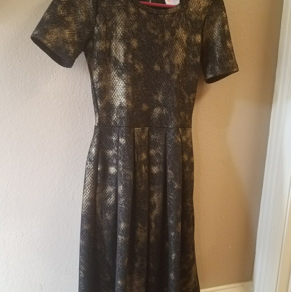 Lularoe Elegant Amelia