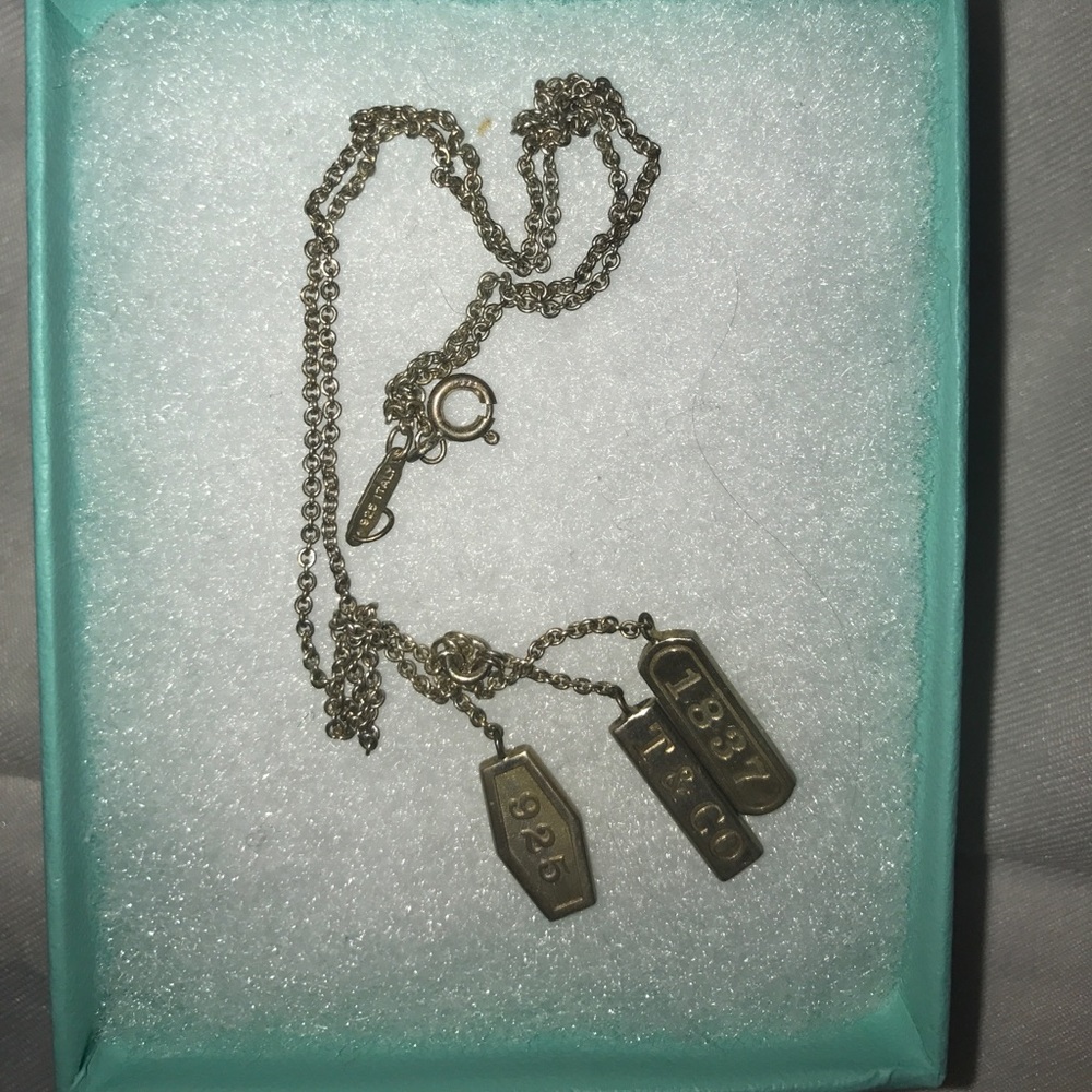 LAST PRICE DROP - TIFFANY'S Tag Necklace