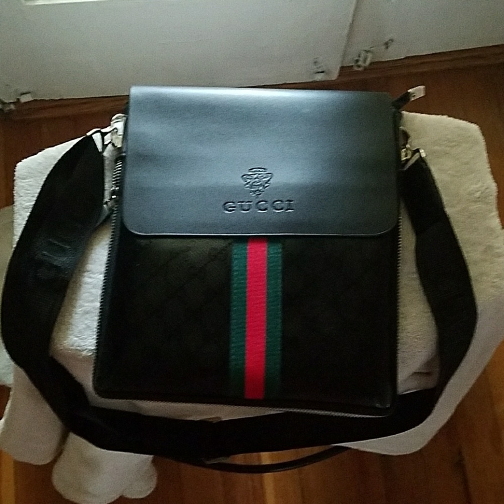 Black Crossbags