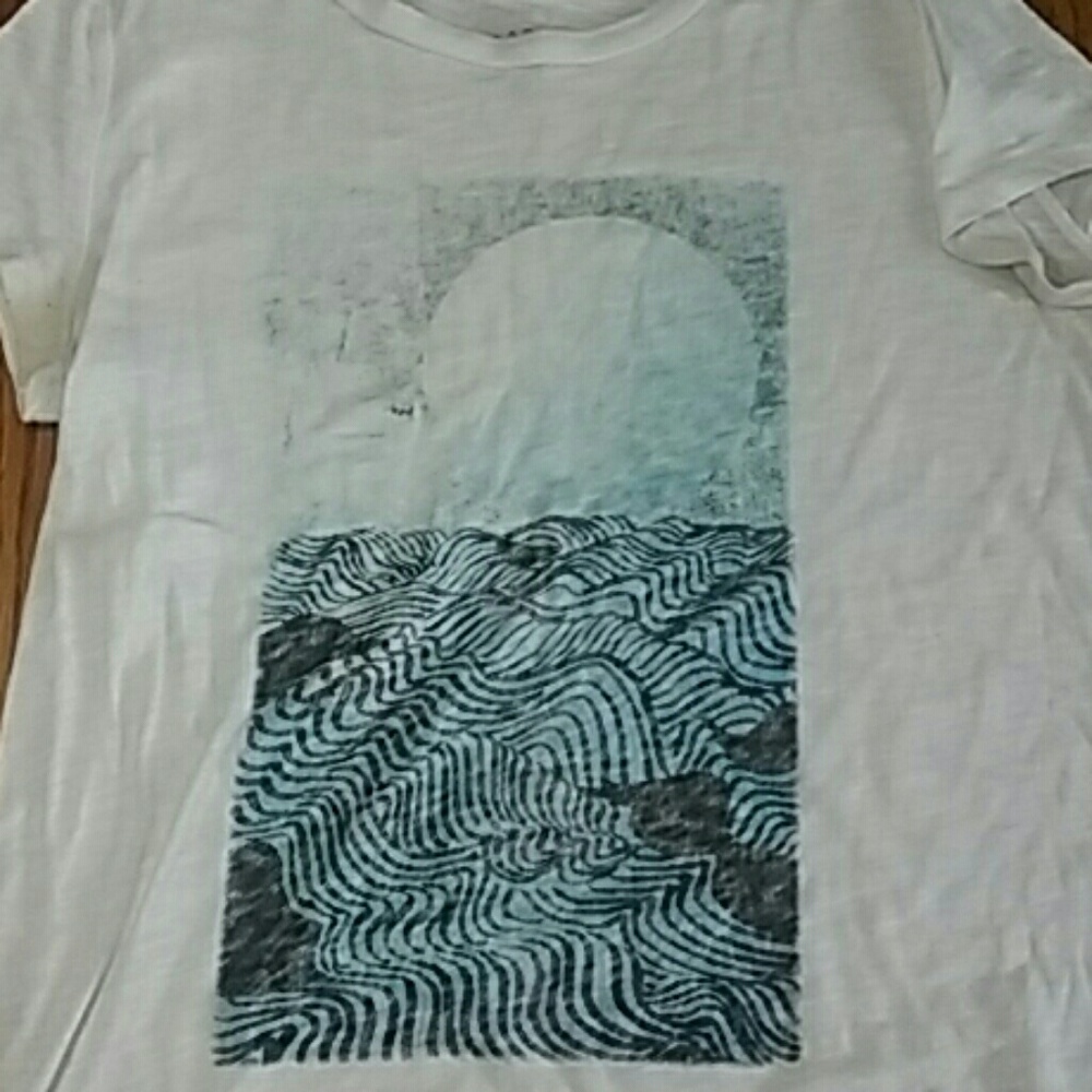 Aeropostale T- shirt