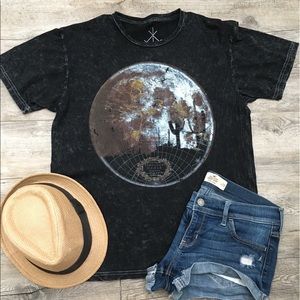 Life clothing t shirt