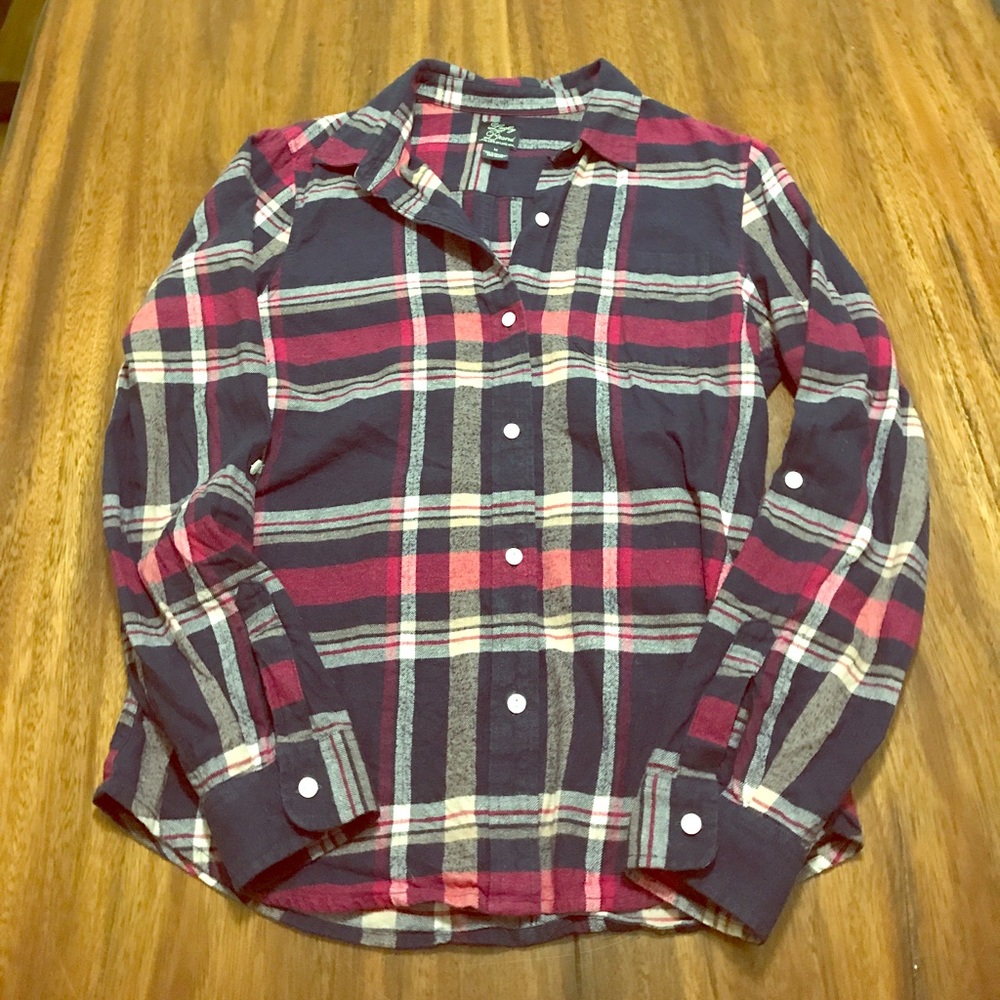 Fitted Lucky Brand flannel