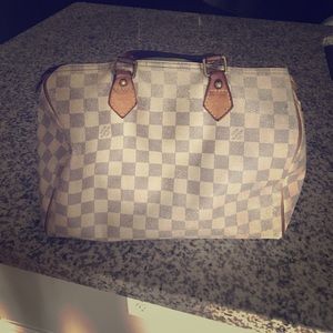 LOUIS VUITTON BAG