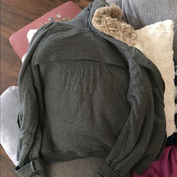 SUPER Soft & Warm Jacket - Picture 4 of 4