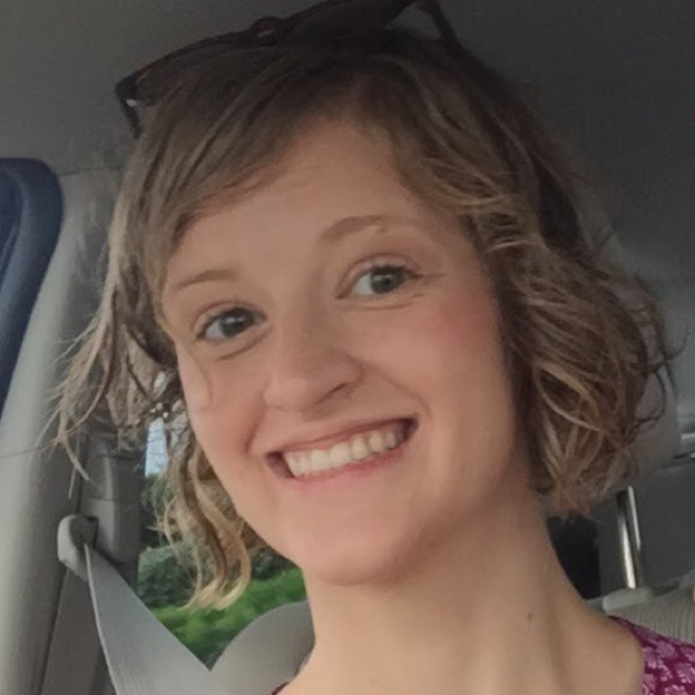 Meet your Posher, Whitney