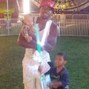 Meet your Posher, Akeem