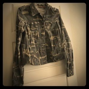 Wrangler Women's Camo Jacket