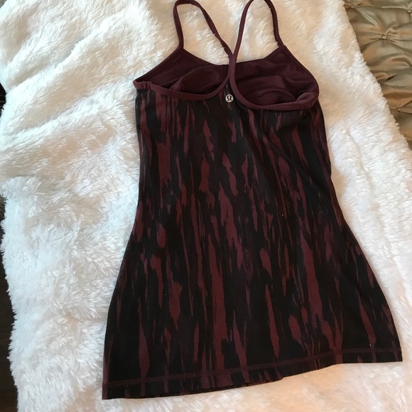 Lulu lemon athletic tank top - Picture 2 of 2