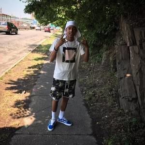 Meet your Posher, Eddy