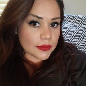 Meet your Posher, Caro