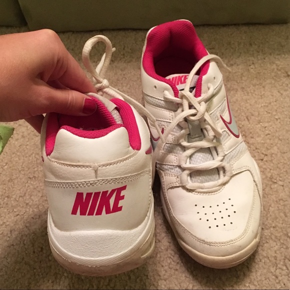 Nike Women's Serve Return Tennis Tennis Shoes - Picture 4 of 4