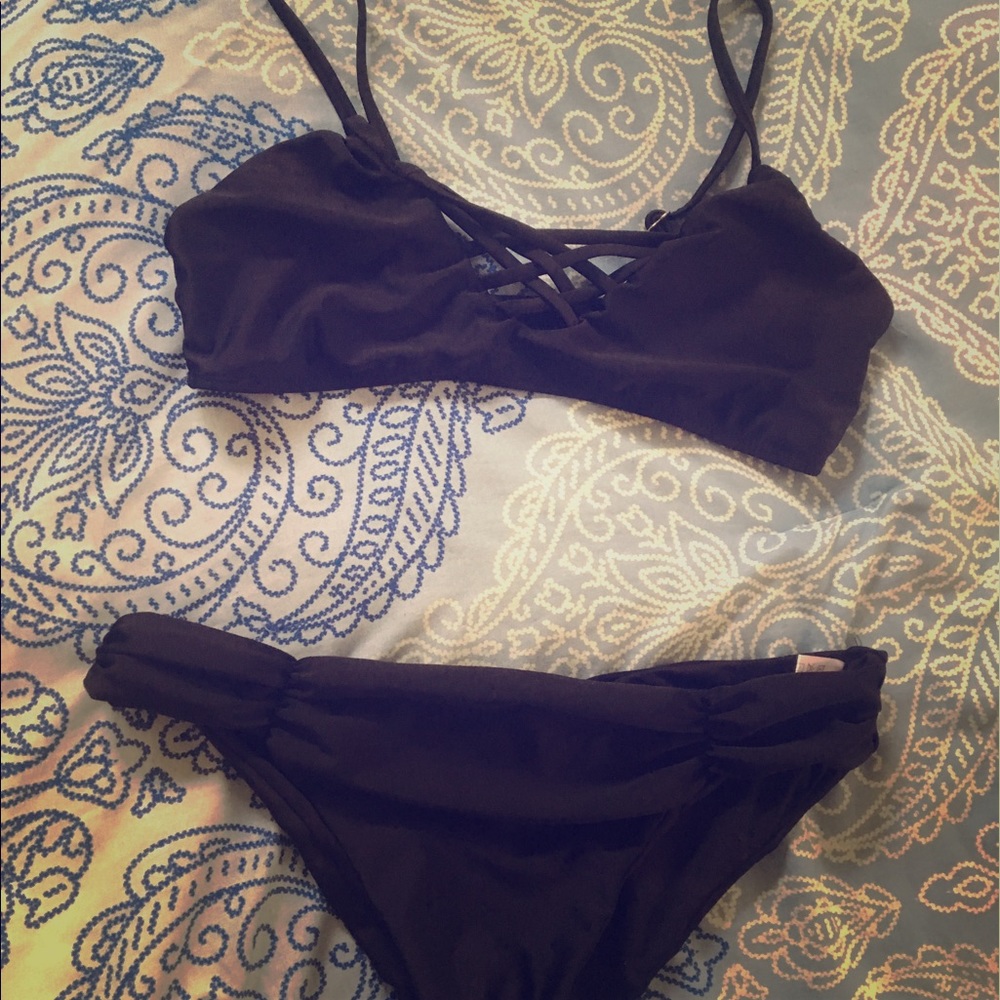 NWOT black strappy bikini