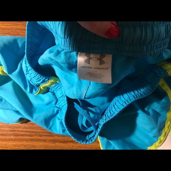 Running Shorts - Picture 3 of 3