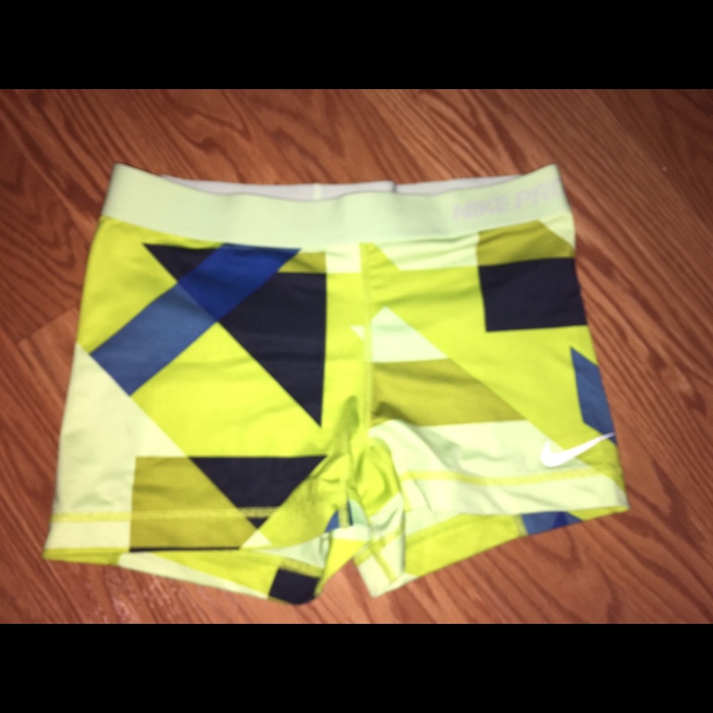 Nike Spandex