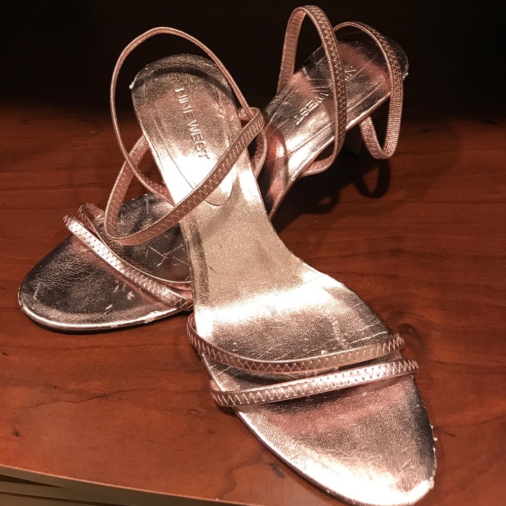 Nine West Metallic Pink heels size 8.5