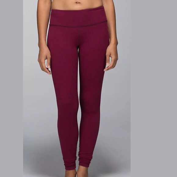 Lululemon Wunder Unders Lion Pique Bumble Berry - Picture 4 of 5