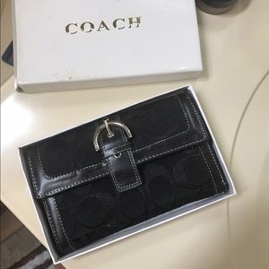 Authentic Coach large wallet
