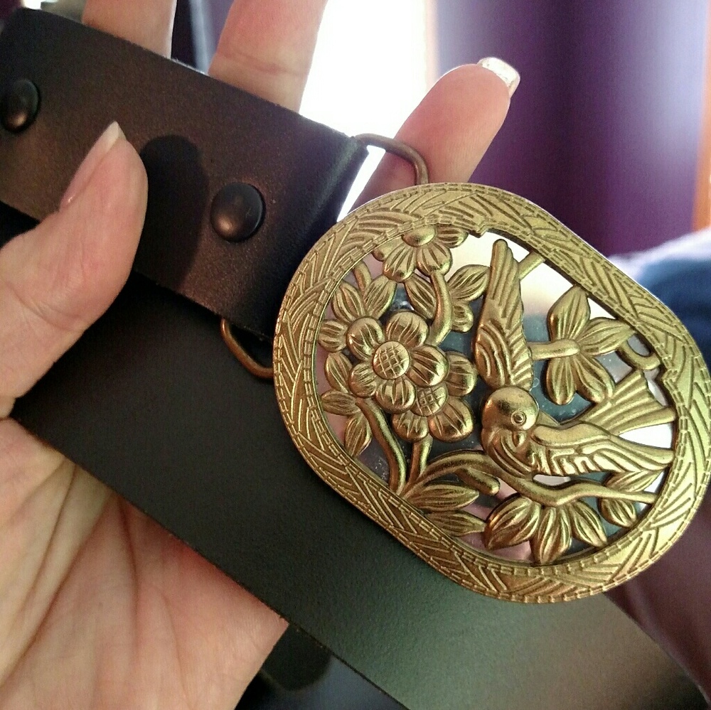 White House Black market leather belt