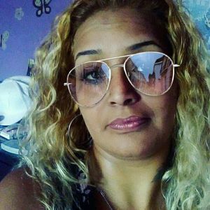 Meet your Posher, Hilda