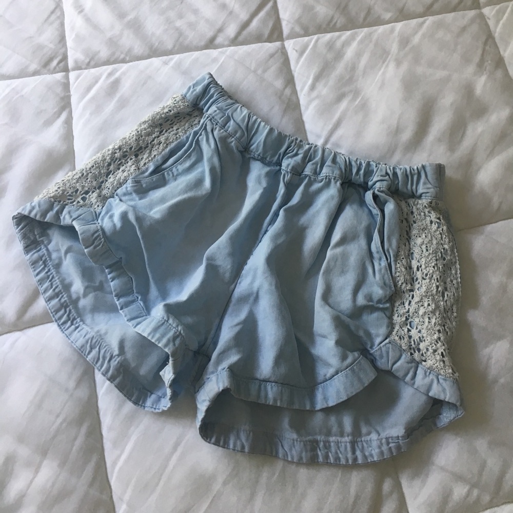 Flowy cute shorts