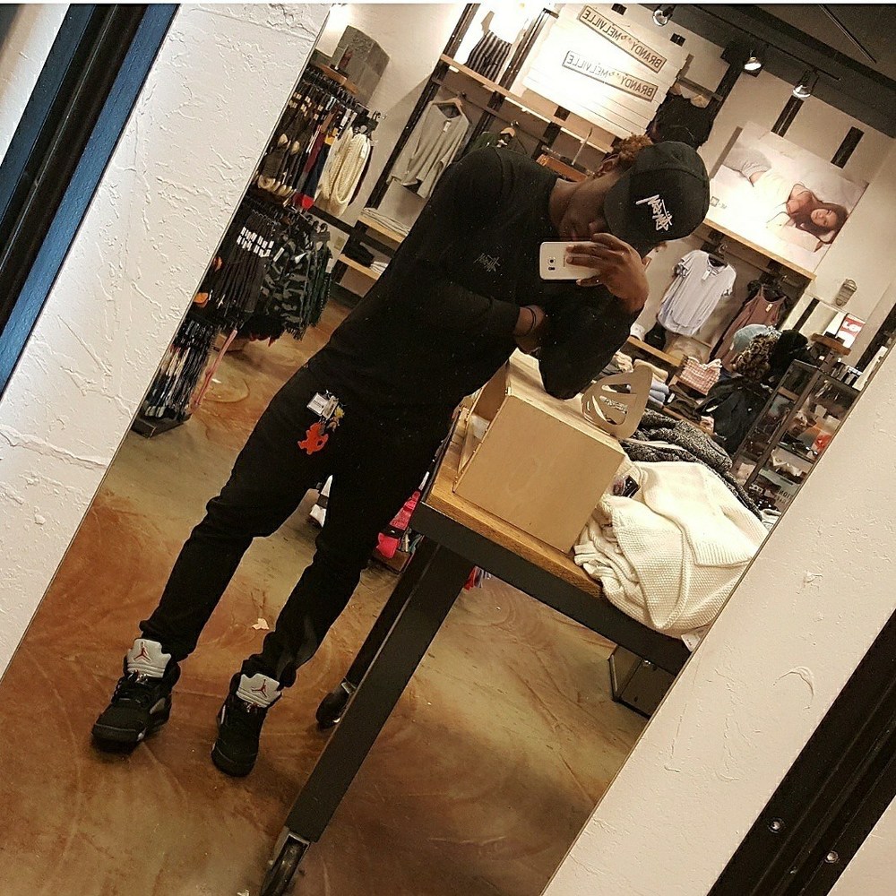 Meet your Posher, Lj