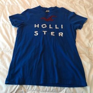 Men's Hollister t-shirt