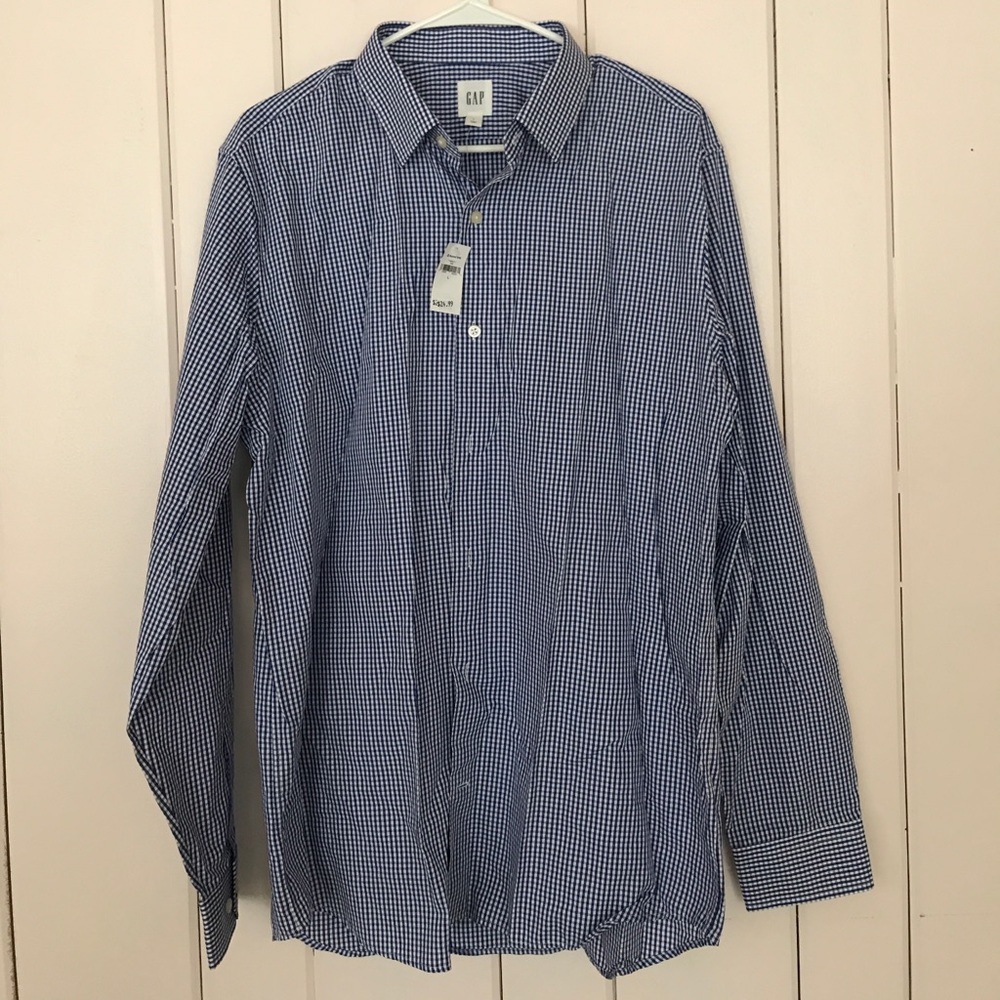New with tag men's gap long sleeve shirt