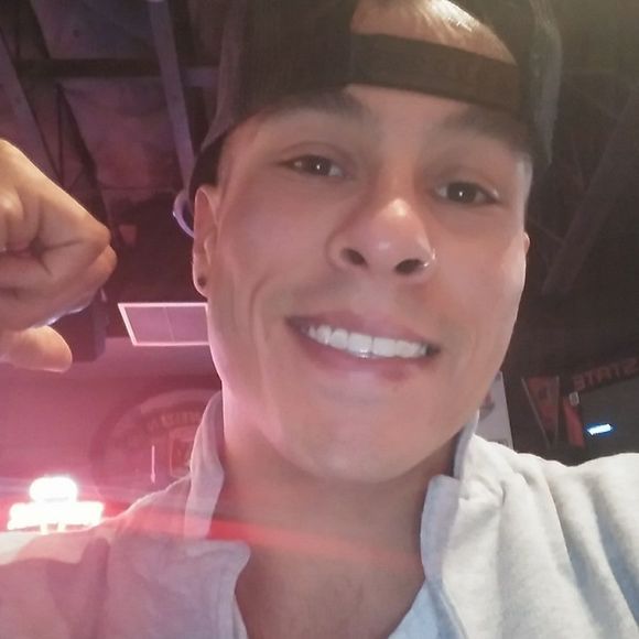 Meet your Posher, Brad - Picture 1 of 1