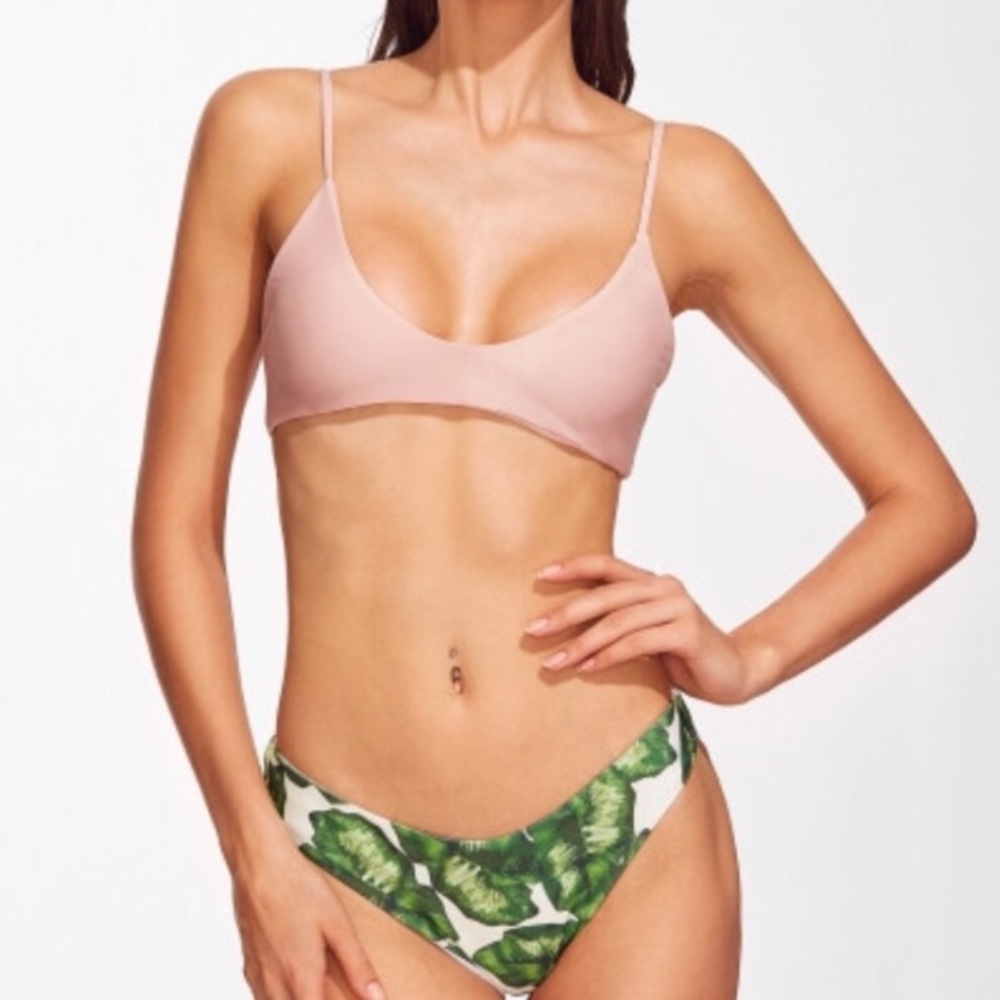 Leaf print bikini