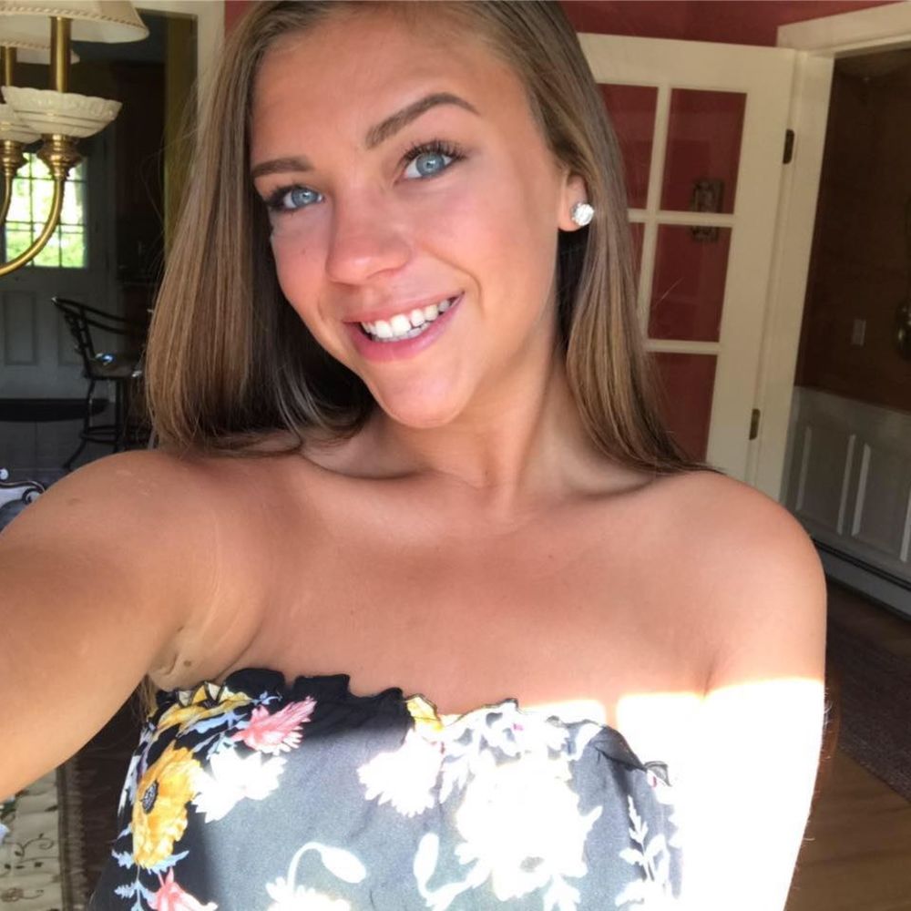 Meet your Posher, Jenn