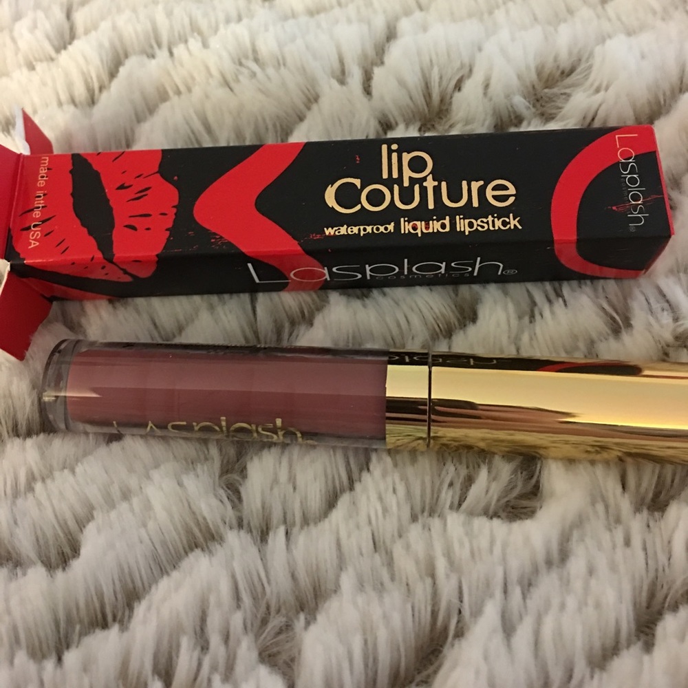 🔥BUNDLE ONLY🔥Waterproof Liquid Lipstick - Picture 2 of 3
