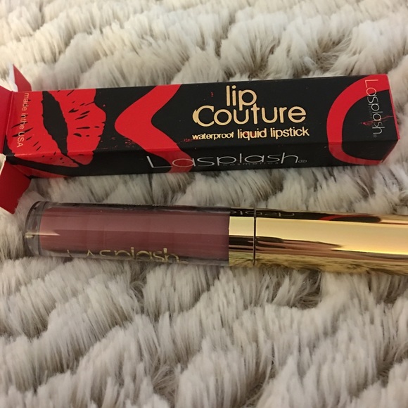 🔥BUNDLE ONLY🔥Waterproof Liquid Lipstick - Picture 2 of 3