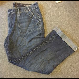 Jag Capri Jeans with cuff