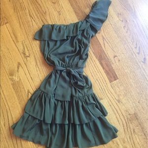 Ruffled green one shoulder dress