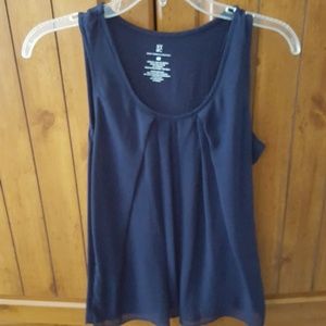 Ladies like new sleeveless top NY&C