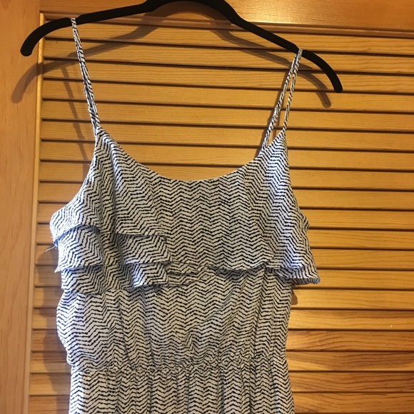 BCBGeneration Black White Flounce Ruffle Maxi - Picture 4 of 5